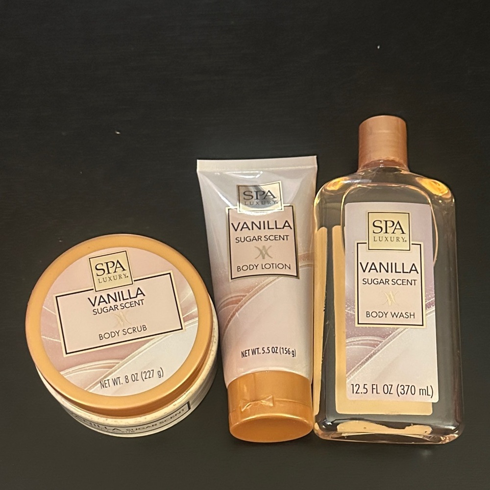 Spa Luxury Vanilla Sugar Scent Bath Set Body Wash Scrub Lotion Mothers Day gift